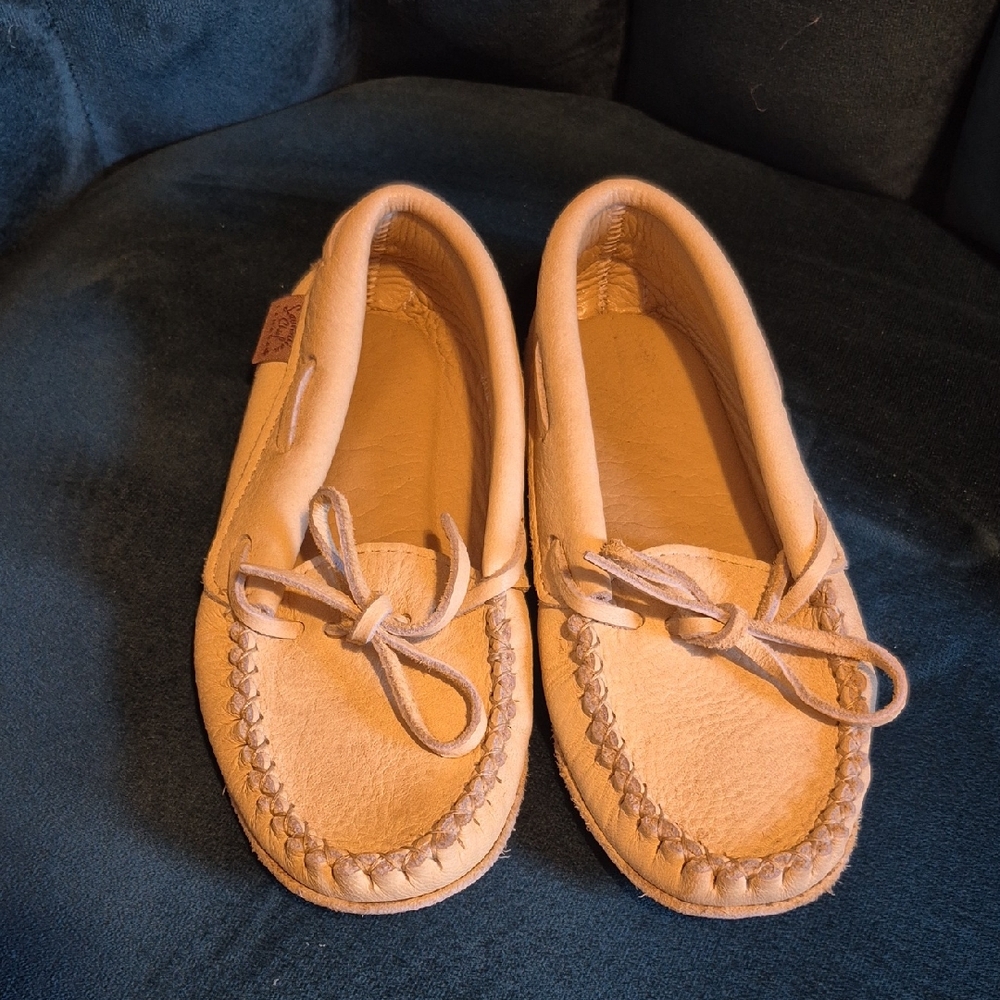 Laurentian Chief Slippers